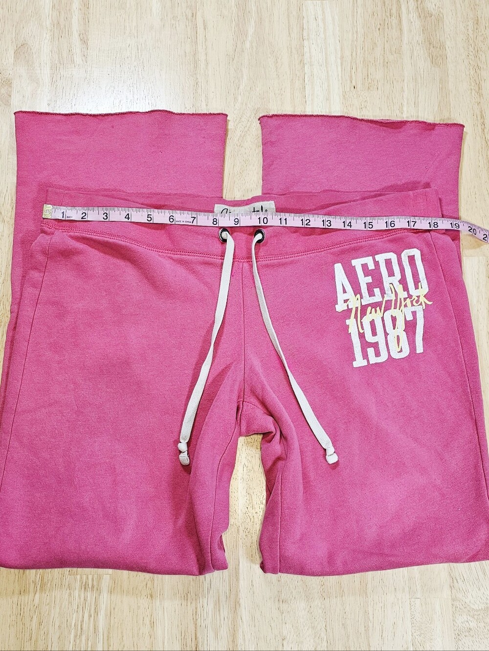 Aeropostale Hot Pink Sweatpants - Picture 4 of 8